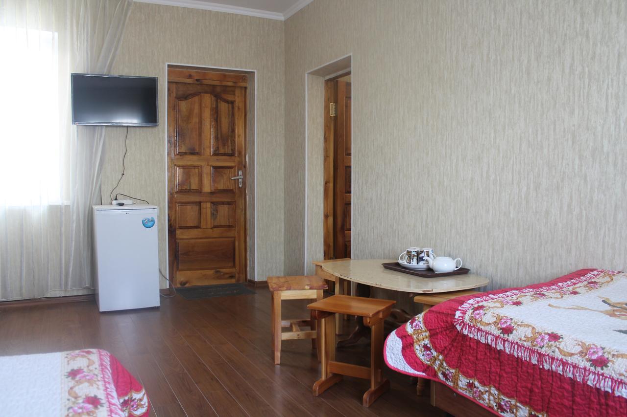 Адилет Hotel Cholpon-Ata Luaran gambar