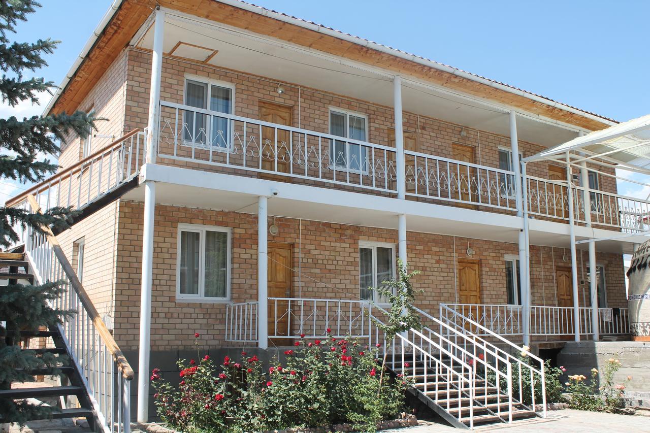 Адилет Hotel Cholpon-Ata Luaran gambar